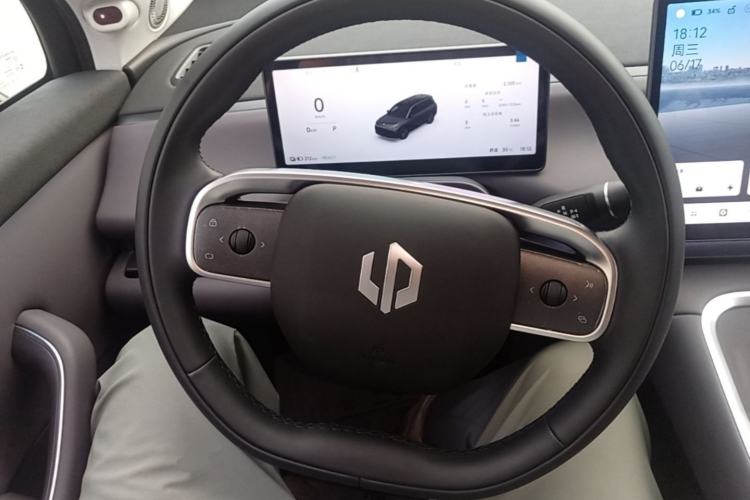 Used Leapmotor C16 2026 Pure Electric 630 LiDAR Zhizun Edition 5 Seats Steering Wheel