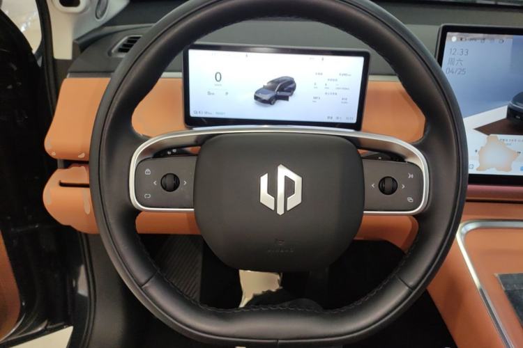 Used Leapmotor C16 2026 Pure Electric 630 LiDAR Zhizun Edition 5 Seats Steering Wheel