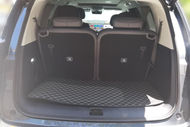 Used Leapmotor C16 2026 All-Electric 580 Prestige 6-Seater Trunk