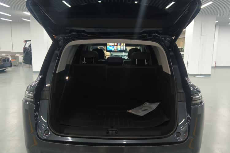 Used Leapmotor C16 2026 Pure Electric 630 LiDAR Zhizun Edition 5 Seats Trunk