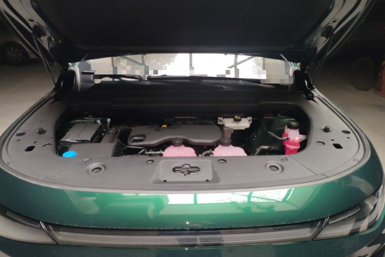 Used Leapmotor C16 2026 Extended-Range 280 LiDAR Zhizun Edition 5 Seats Engine Bay