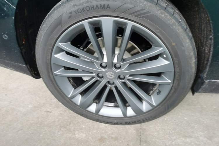 Used Leapmotor C16 2026 All-Electric 630 LiDAR Zhizun Edition 6 Seats Right Rear Wheel Hub