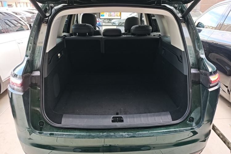 Used Leapmotor C16 2026 Extended-Range 280 LiDAR Zhizun Edition 5 Seats Trunk