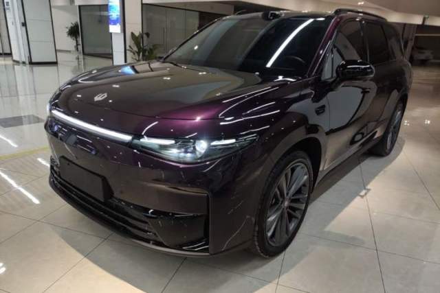 Used Leapmotor C16 2026 Extended-Range 280 LiDAR Zhizun Edition 6 Seats