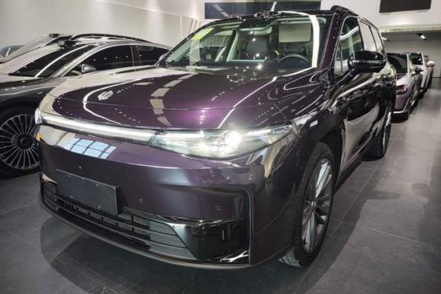 Used Leapmotor C16 2026 Extended-Range 280 LiDAR Zhizun Edition 6 Seats