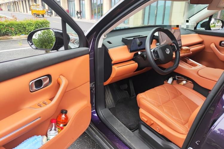 Used Leapmotor C16 2026 Extended-Range 280 LiDAR Zhizun Edition 5 Seats Driver Seat