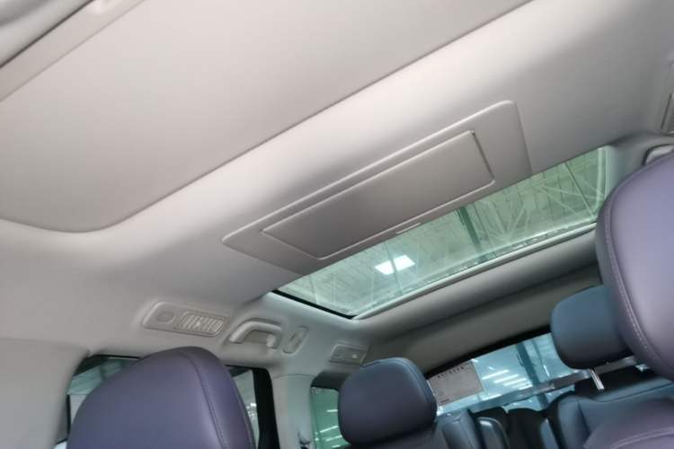 Used Leapmotor C16 2026 Extended-Range 280 LiDAR Version 6 Seats Headliner