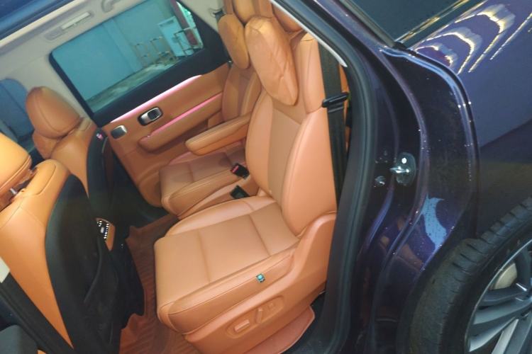 Used Leapmotor C16 2026 Extended-Range 280 LiDAR Zhizun Edition 6 Seats Left Rear Seat