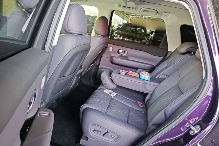 Used Leapmotor C16 2026 Extended-Range 280 LiDAR Zhizun Edition 5 Seats Left Rear Seat