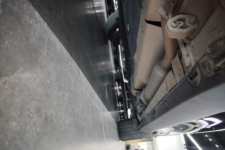 Used Leapmotor C16 2026 Extended-Range 280 LiDAR Zhizun Edition 6 Seats Left Side Sill