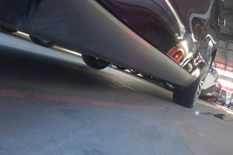 Used Leapmotor C16 2026 Extended-Range 280 LiDAR Version 6 Seats Left Side Sill