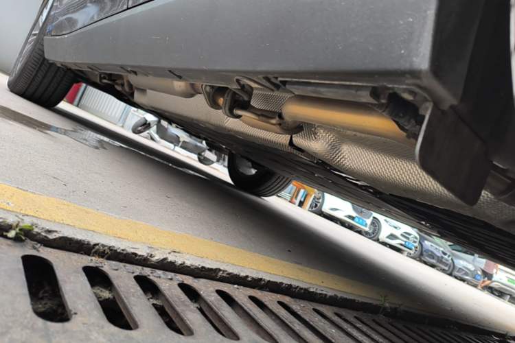 Used Leapmotor C16 2026 Extended-Range 280 LiDAR Version 6 Seats Left Side Sill