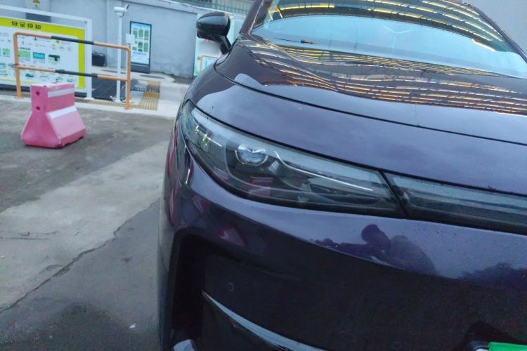 Used Leapmotor C16 2026 Extended-Range 280 LiDAR Zhizun Edition 6 Seats Right Front Headlight