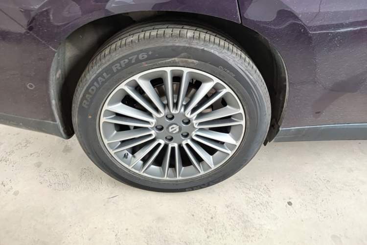 Used Leapmotor C16 2026 Extended-Range 280 LiDAR Version 6 Seats Right Rear Wheel Hub