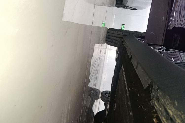 Used Leapmotor C16 2026 Extended-Range 280 LiDAR Version 6 Seats Right Side Sill