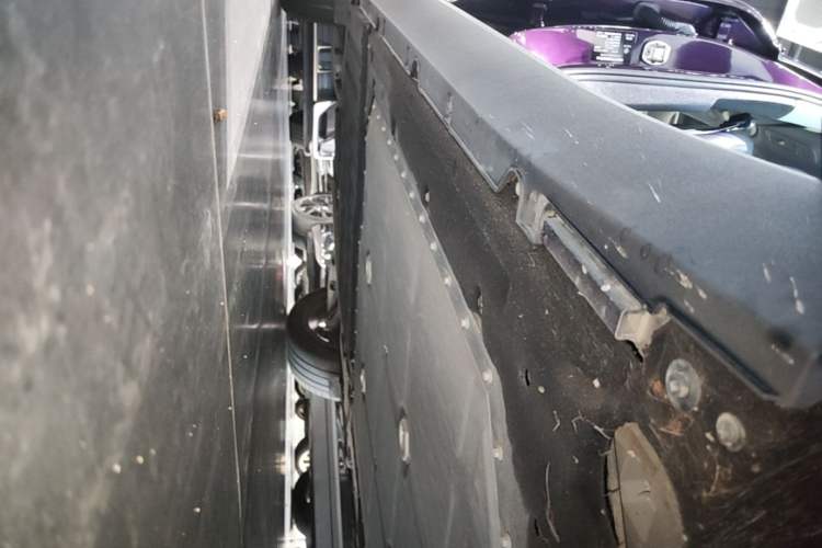 Used Leapmotor C16 2026 Extended-Range 280 LiDAR Zhizun Edition 6 Seats Right Side Sill