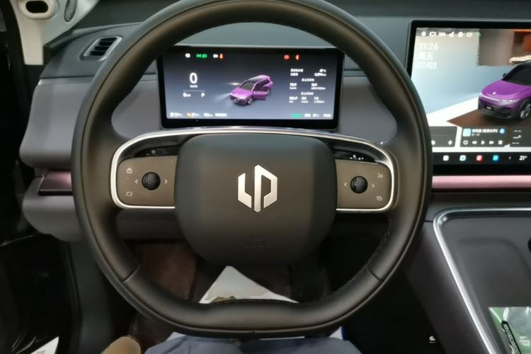 Used Leapmotor C16 2026 Extended-Range 280 LiDAR Version 6 Seats Steering Wheel