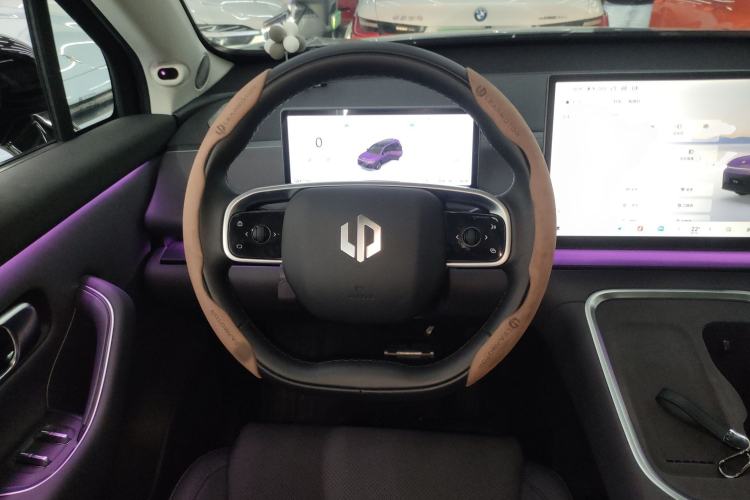 Used Leapmotor C16 2026 All-Electric 630 LiDAR Zhizun Edition 6 Seats Steering Wheel