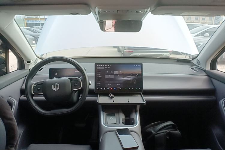 Used Leapmotor C16 2026 All-Electric 630 LiDAR Version 6-Seater Center Console