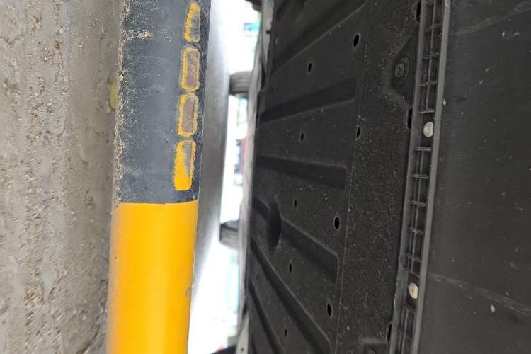 Used Leapmotor C16 2026 Pure Electric 630 LiDAR Zhizun Edition 5 Seats Chassis Rear