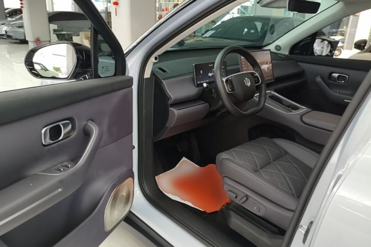 Used Leapmotor C16 2026 Extended-Range 280 LiDAR Zhizun Edition 5 Seats Driver Seat