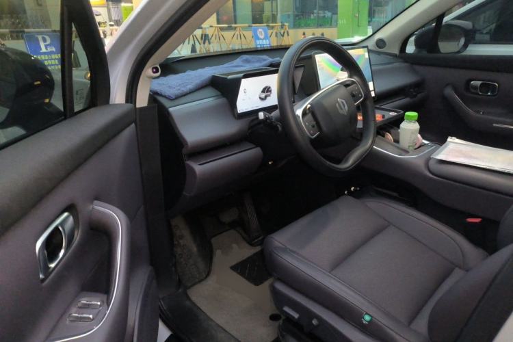Used Leapmotor C16 2026 Extended-Range 280 LiDAR Version 6 Seats Driver Seat
