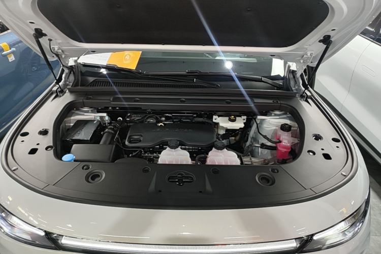 Used Leapmotor C16 2026 Extended-Range 280 LiDAR Zhizun Edition 5 Seats Engine Bay