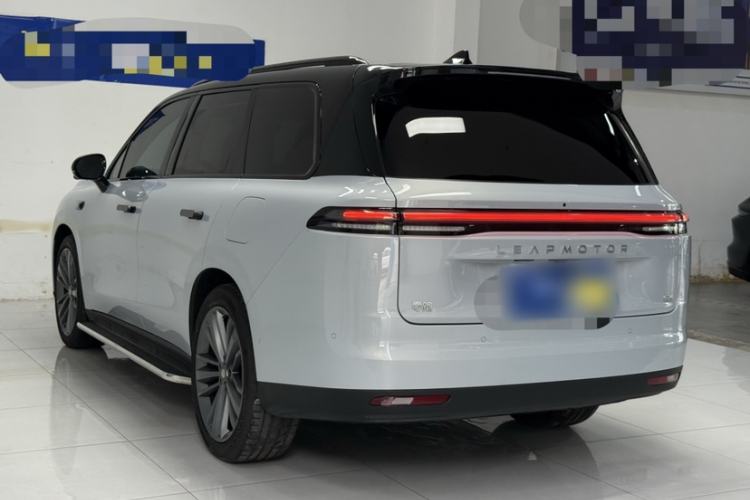 Used Leapmotor C16 2026 All-Electric 630 LiDAR Zhizun Edition 6 Seats Exterior 3