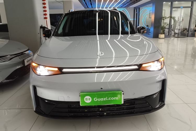 Used Leapmotor C16 2026 Extended-Range 280 LiDAR Zhizun Edition 5 Seats Front