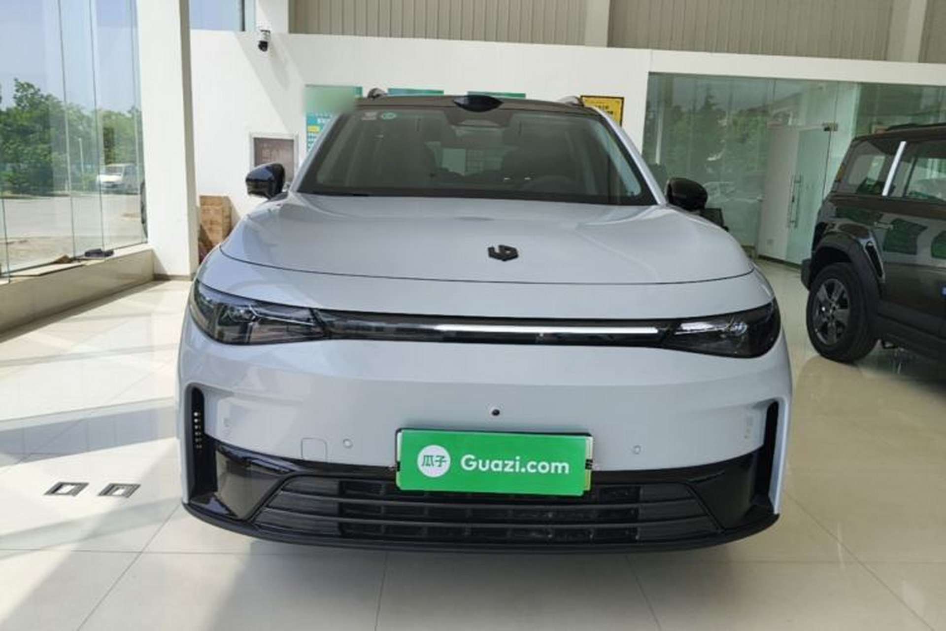 Used Leapmotor C16 2026 Extended-Range 280 LiDAR Zhizun Edition 6 Seats Front