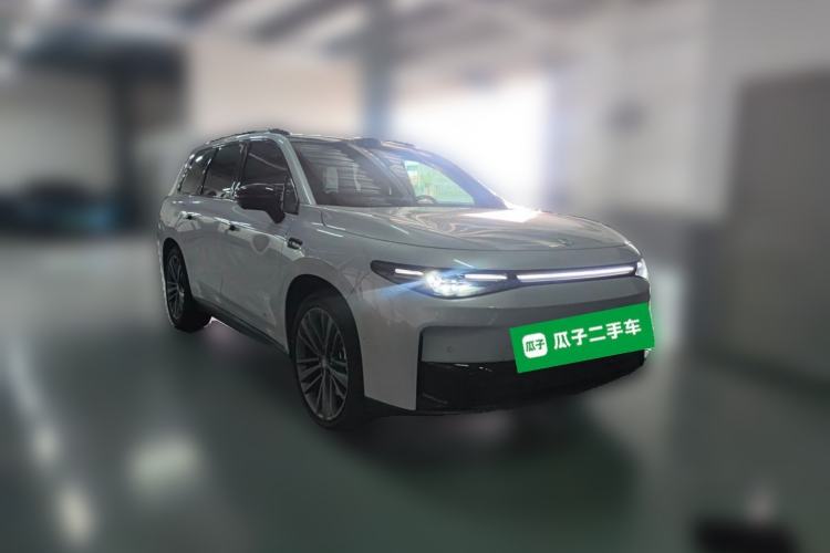 Used Leapmotor C16 2026 Extended-Range 280 LiDAR Zhizun Edition 6 Seats Front Right 45 Deg