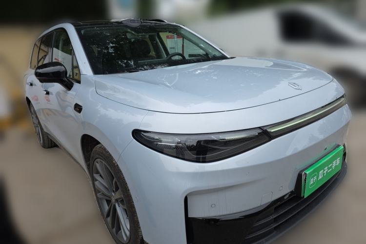 Used Leapmotor C16 2026 Pure Electric 630 LiDAR Zhizun Edition 5 Seats Front Right 45 Deg