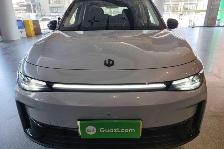 Used Leapmotor C16 2026 All-Electric 630 LiDAR Zhizun Edition 6 Seats Front