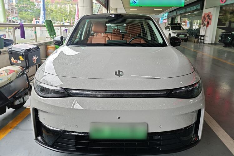 Used Leapmotor C16 2026 All-Electric 630 LiDAR Zhizun Edition 6 Seats Front