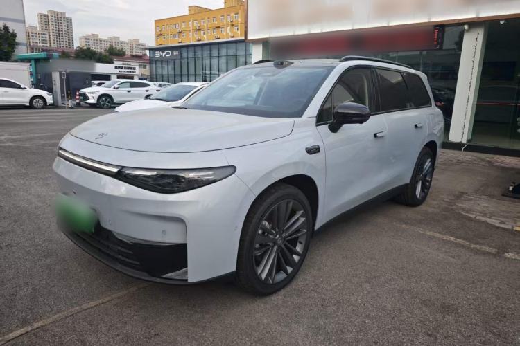 Leapmotor C16 2026 Extended-Range 280 LiDAR Zhizun Edition 6 Seats