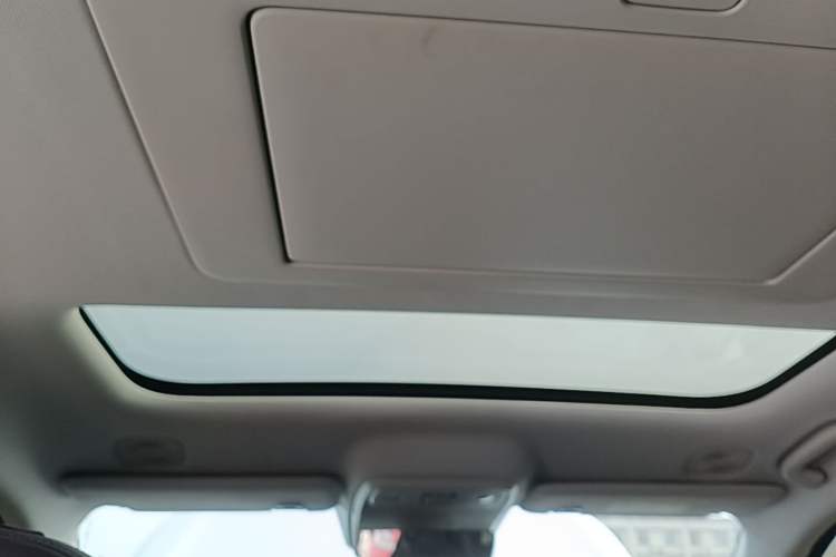 Used Leapmotor C16 2026 All-Electric 630 LiDAR Version 6-Seater Headliner