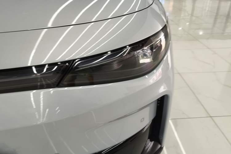 Used Leapmotor C16 2026 Extended-Range 280 LiDAR Zhizun Edition 5 Seats Left Front Headlight