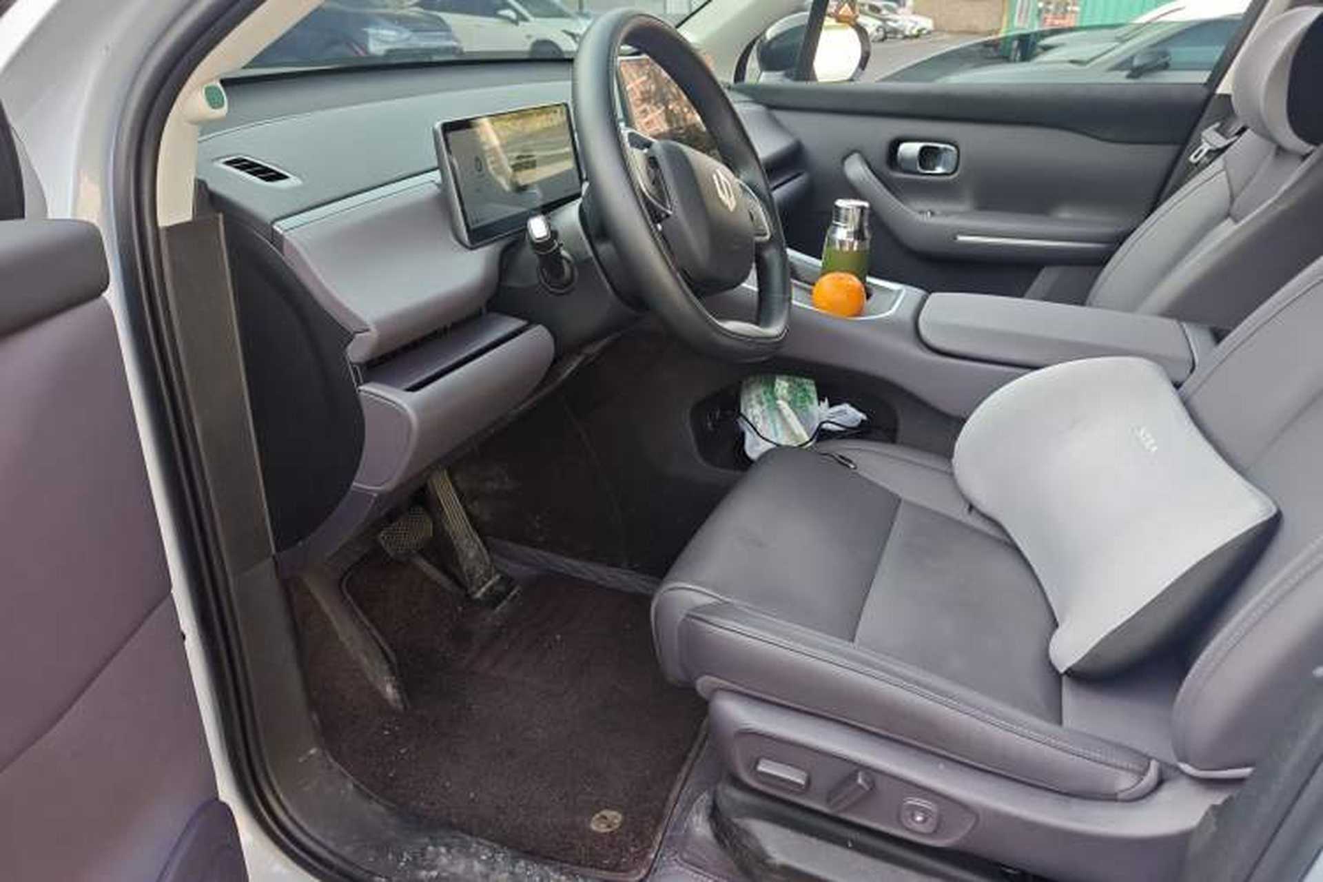 Used Leapmotor C16 2026 All-Electric 630 LiDAR Zhizun Edition 6 Seats Left Front Seat