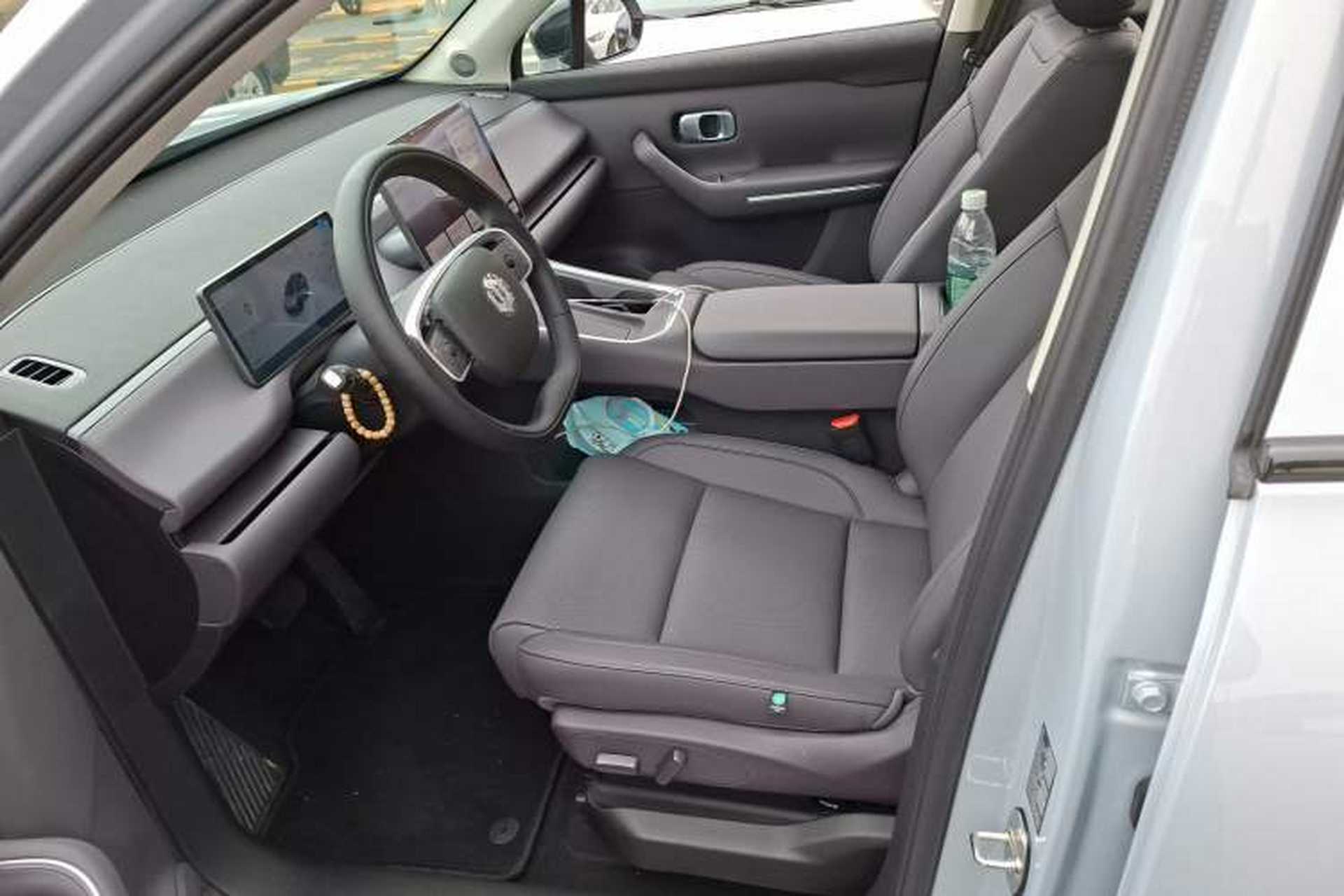 Used Leapmotor C16 2026 All-Electric 630 LiDAR Version 6-Seater Left Front Seat