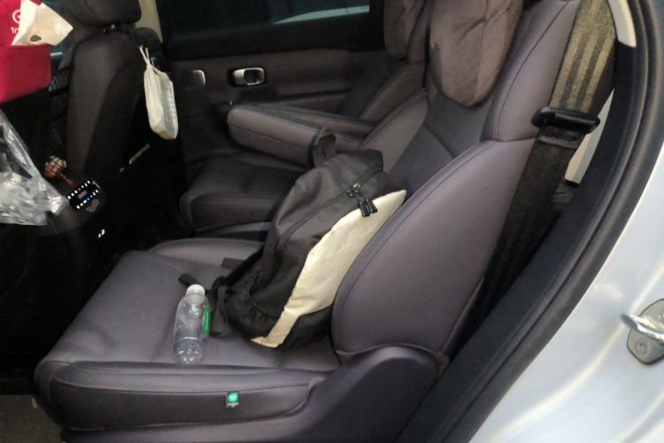 Used Leapmotor C16 2026 Extended-Range 280 LiDAR Version 6 Seats Left Rear Seat