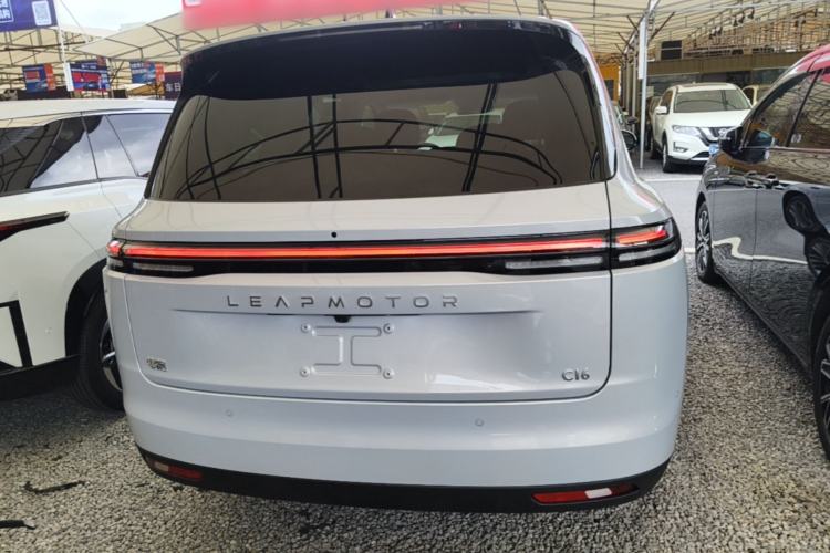 Used Leapmotor C16 2026 All-Electric 630 LiDAR Version 6-Seater Rear