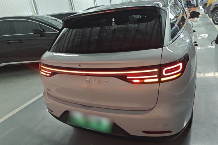 Used Leapmotor C16 2026 All-Electric 630 LiDAR Zhizun Edition 6 Seats Rear