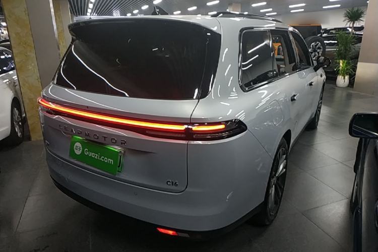 Used Leapmotor C16 2026 Extended-Range 280 LiDAR Zhizun Edition 5 Seats Rear Right 45 Deg