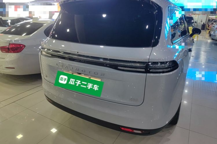 Used Leapmotor C16 2026 All-Electric 630 LiDAR Zhizun Edition 6 Seats Rear Right 45 Deg