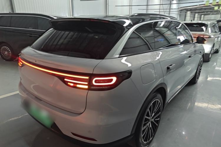 Used Leapmotor C16 2026 All-Electric 630 LiDAR Zhizun Edition 6 Seats Rear Right 45 Deg