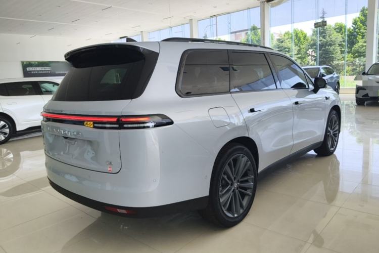 Used Leapmotor C16 2026 Extended-Range 280 LiDAR Zhizun Edition 6 Seats Rear Right 45 Deg