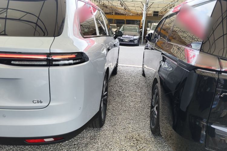 Used Leapmotor C16 2026 All-Electric 630 LiDAR Version 6-Seater Right Rear Taillight