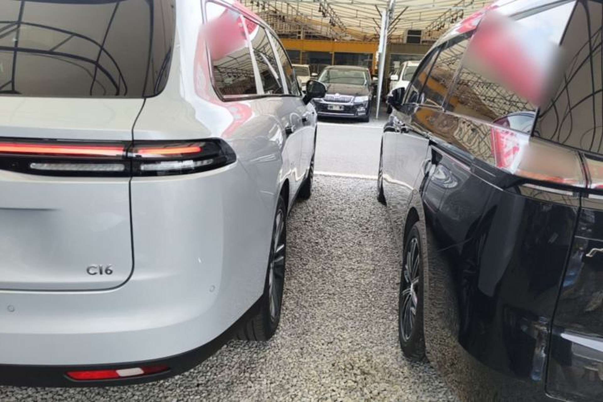 Used Leapmotor C16 2026 All-Electric 630 LiDAR Version 6-Seater Right Rear Taillight