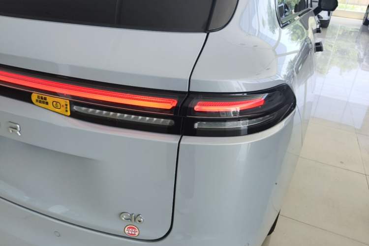 Used Leapmotor C16 2026 Extended-Range 280 LiDAR Zhizun Edition 6 Seats Right Rear Taillight