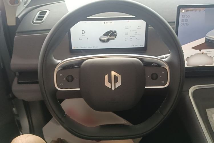 Used Leapmotor C16 2026 Extended-Range 280 LiDAR Version 6 Seats Steering Wheel